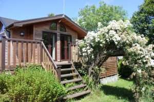 3 bedroom lodge with hot tub