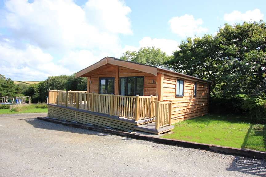 Willow Tree lodge to let